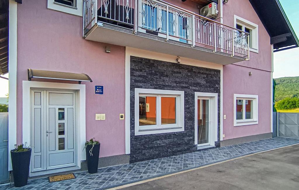Apartments Sweet Home Otočac Exteriör bild